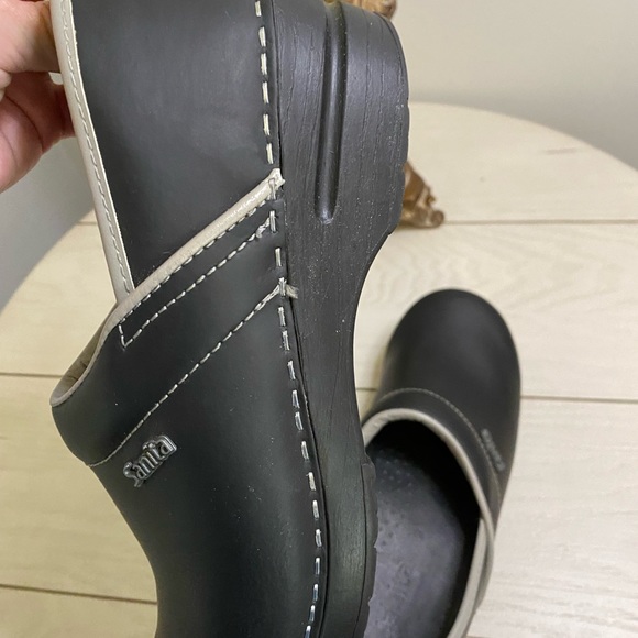 Sanita clogs black size 38(6/2-7) soft leather. - Picture 7 of 9